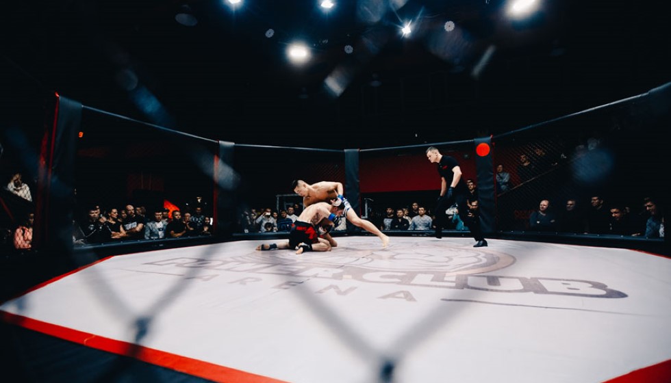 Aspinall's Rise and Jon Jones' Uncertainty Amid UFC Heavyweight Drama